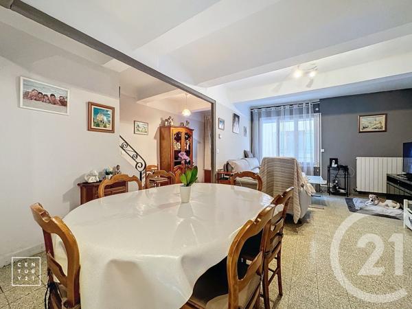 Maison à vendre  4 pièces - 154 m2 LATOUR DE FRANCE - 66