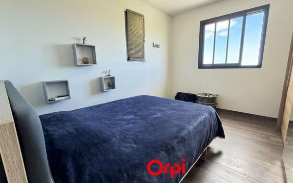 Maison à vendre    4 pièces • 123 m2 Saint-Denis