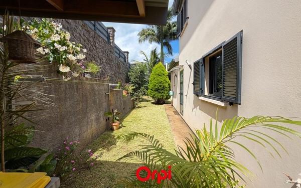 Maison à vendre    4 pièces • 123 m2 Saint-Denis