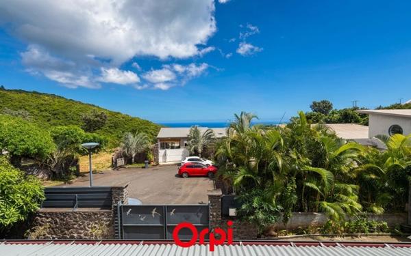 Maison à vendre    4 pièces • 123 m2 Saint-Denis