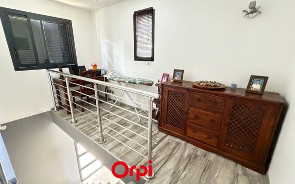 Maison à vendre    4 pièces • 123 m2 Saint-Denis