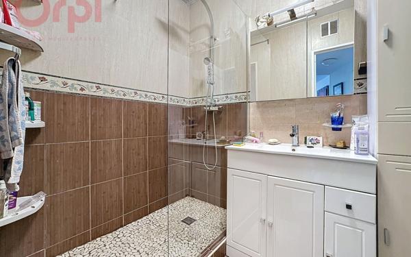 Appartement à vendre    3 pièces • 61,23 m2 Fréjus