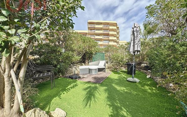 Appartement à vendre    3 pièces • 61,23 m2 Fréjus