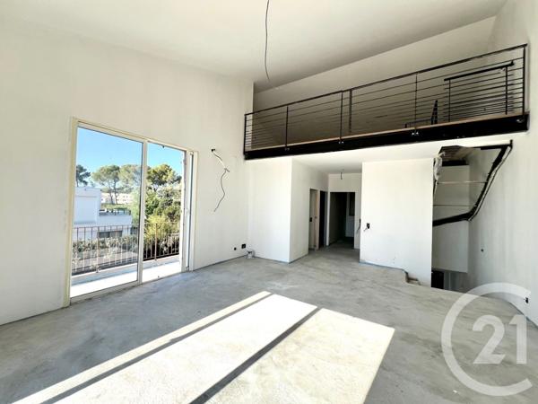 Maison à vendre  6 pièces - 145 m2 LA LONDE LES MAURES - 83