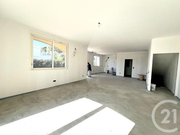 Maison à vendre  6 pièces - 145 m2 LA LONDE LES MAURES - 83