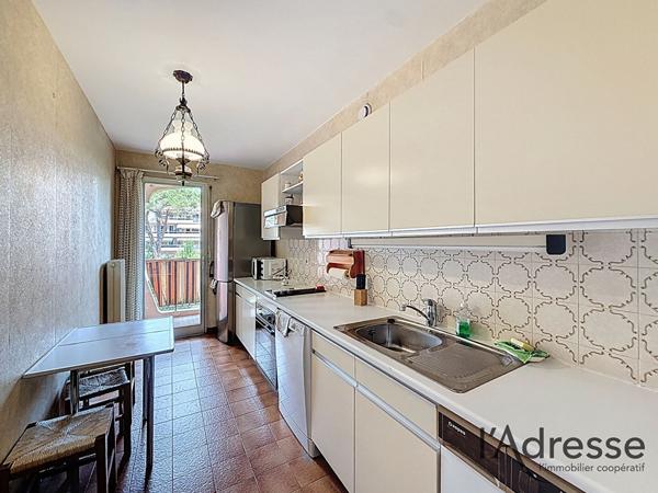 Magnifique 2 pièces de 59 m² avec cave et parking - Résidence Standing