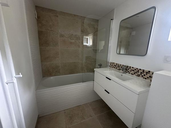 Appartement T3 entièrement rénové ? 75m² - Pompe à chaleur réversible - Tarare