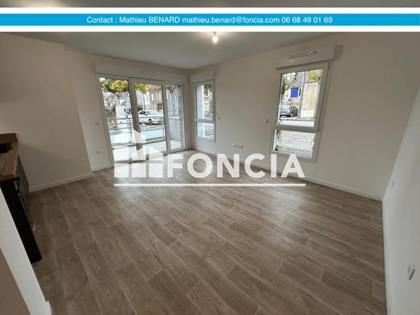 Location Studio 31.62 m² - 19 QUAI CAMERE ET 38 AVENUE DE PARIS Vernon 27200