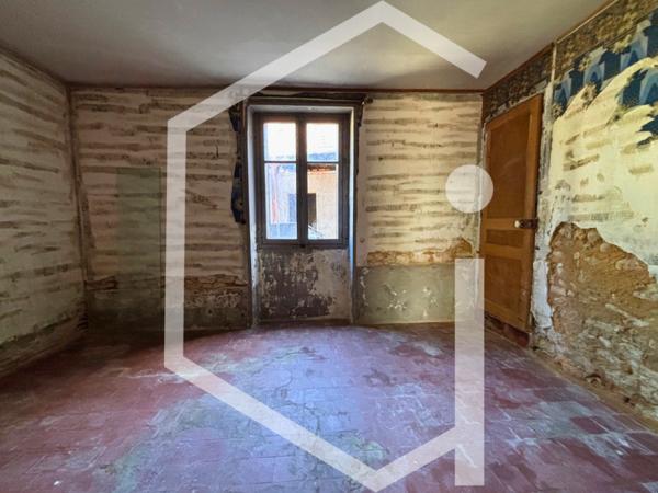 Maison 8 pièce(s) 3 chambre(s) 94 m²