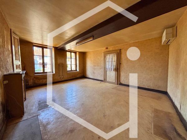 Maison 8 pièce(s) 3 chambre(s) 94 m²