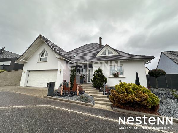 VAL DE MODER --- Maison familiale 5 pièces avec piscine, jardin clos et beaux volumes