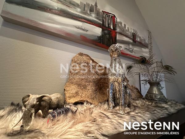 VAL DE MODER --- Maison familiale 5 pièces avec piscine, jardin clos et beaux volumes