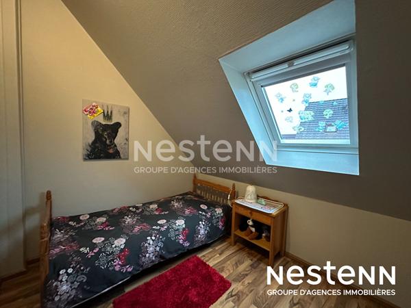 VAL DE MODER --- Maison familiale 5 pièces avec piscine, jardin clos et beaux volumes