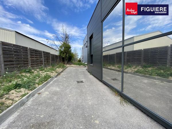 BUREAUX À LOUER EN ÉTAGE PÔLE D'ACTIVITÉS D'AIX EN PROVENCE