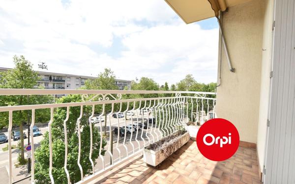 Appartement à vendre    3 pièces • 75,55 m2 Saint-Priest