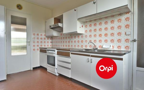 Appartement à vendre    3 pièces • 75,55 m2 Saint-Priest