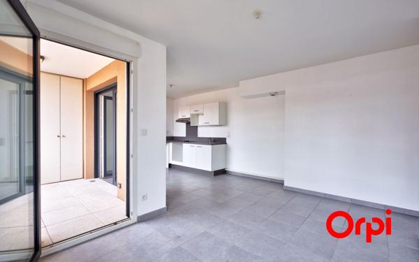 Appartement à vendre    2 pièces • 50,44 m2 Lyon 3