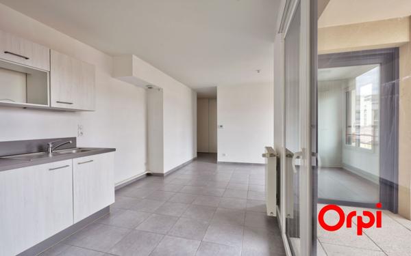 Appartement à vendre    2 pièces • 50,44 m2 Lyon 3