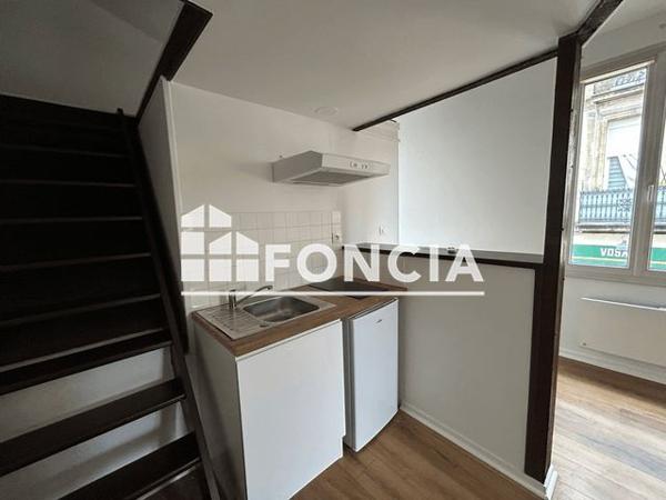 Location Studio 40.2 m² - 89 RUE LEYTEIRE Bordeaux 33000