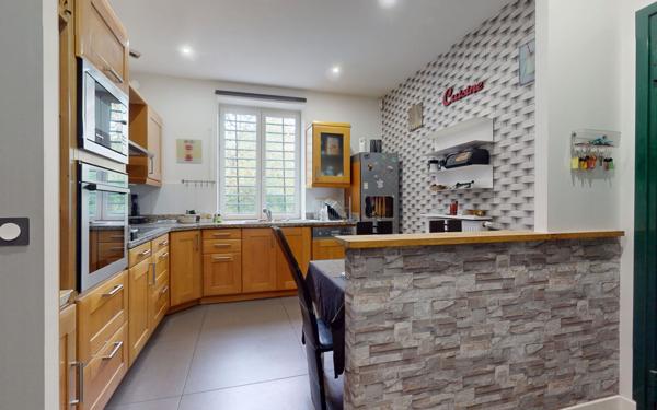 Appartement à vendre    3 pièces • 53 m2 Oullins