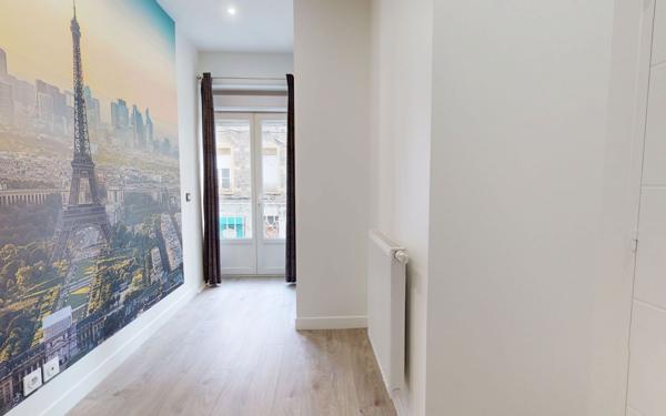 Appartement à vendre    3 pièces • 53 m2 Oullins