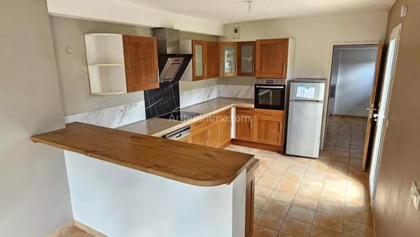 Vente Maison 8 pièces 147 m2 à Argences