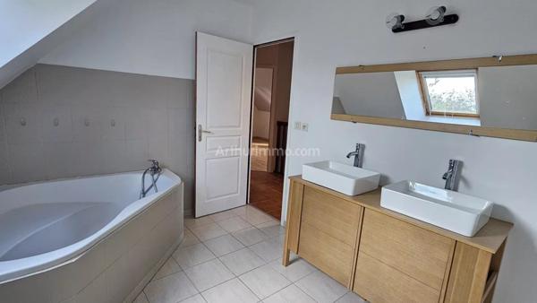 Vente Maison 8 pièces 147 m2 à Argences