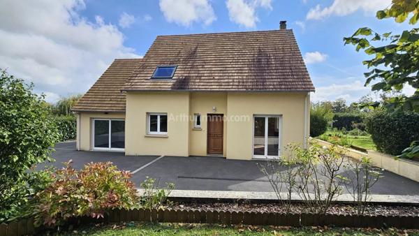 Vente Maison 8 pièces 147 m2 à Argences