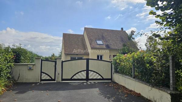 Vente Maison 8 pièces 147 m2 à Argences