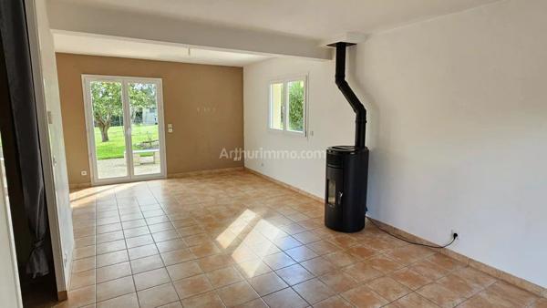 Vente Maison 8 pièces 147 m2 à Argences