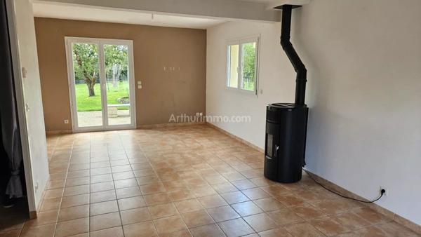 Vente Maison 8 pièces 147 m2 à Argences