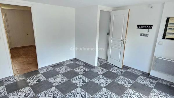 Vente Maison 8 pièces 147 m2 à Argences