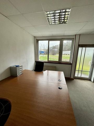 BUREAUX à LOUER de 115 m²
