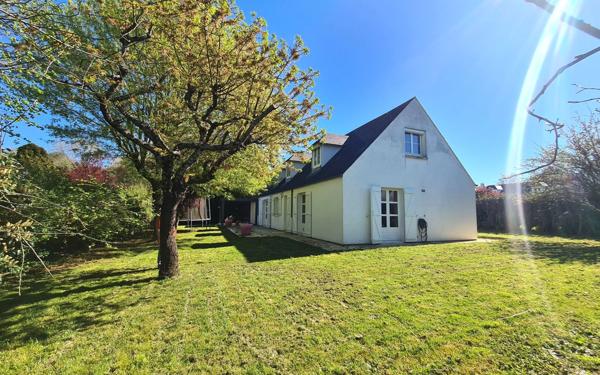 Maison à vendre    5 pièces • 160 m2 Ozoir-la-Ferrière