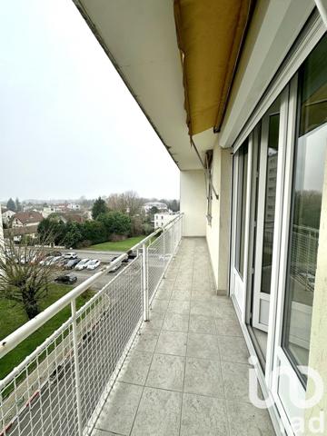 Appartement 3 pièces de 63 m² à Saint-André-les-Vergers (10120)