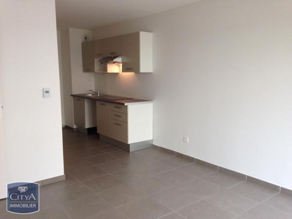 Appartement à louer 2 pièces 44.28m²