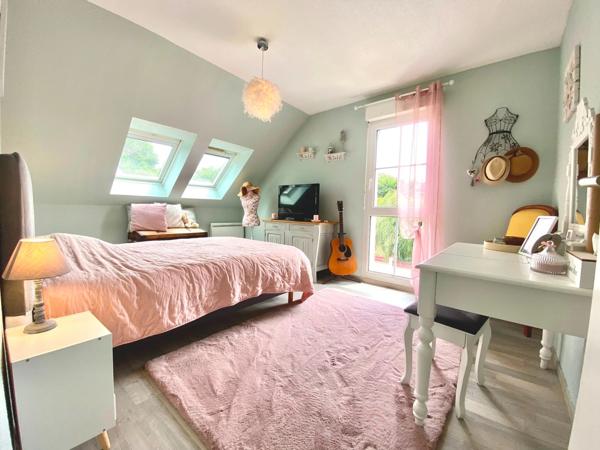 MAISON FAMILIALE – 113 m² – 4 CHAMBRES – JARDIN – GARAGE – GLOS (14100)
