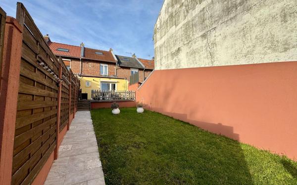 Maison à vendre    4 pièces • 101 m2 Saint-Quentin