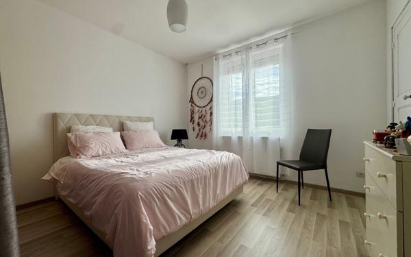 Maison à vendre    4 pièces • 101 m2 Saint-Quentin