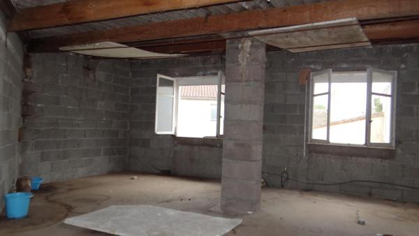 Double Maison Gétigné (117.78 et 80,85 M²) 8 P . 5 Chs . 198.63 M² . T 557 M² . Garage