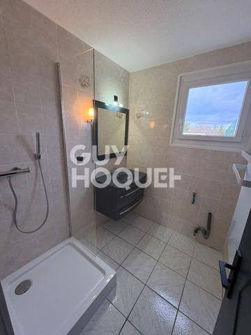 Appartement 4 pièces de 80 M2 secteur de la piscine à St Symphorien D Ozon