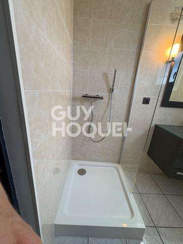 Appartement 4 pièces de 80 M2 secteur de la piscine à St Symphorien D Ozon