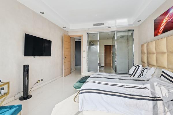 Vente Appartement de luxe Neuilly-sur-Seine 5 Pièces 173 m²