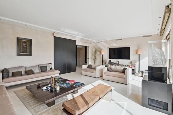Vente Appartement de luxe Neuilly-sur-Seine 5 Pièces 173 m²