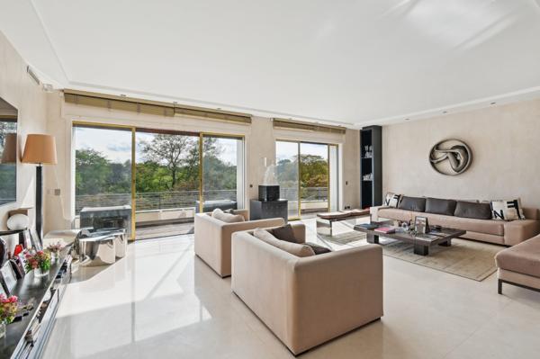 Vente Appartement de luxe Neuilly-sur-Seine 5 Pièces 173 m²