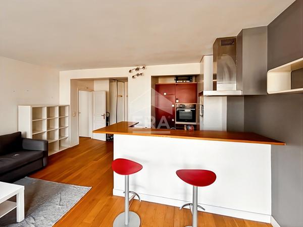2 pièce(s) meublé - 52 m2 - balcon