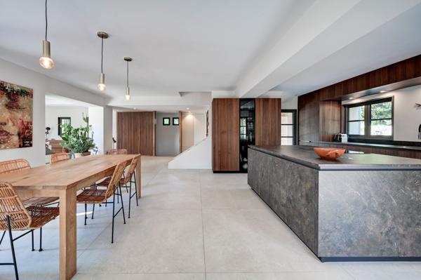 Vente Maison de luxe Aix-en-Provence 7 Pièces 282 m²