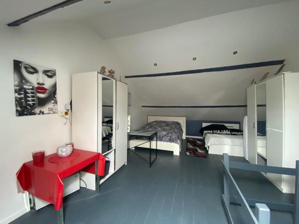 MAISON SEMI-INDIVIDUELLE AVEC GARAGE