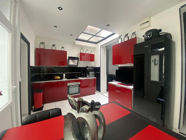 MAISON SEMI-INDIVIDUELLE AVEC GARAGE