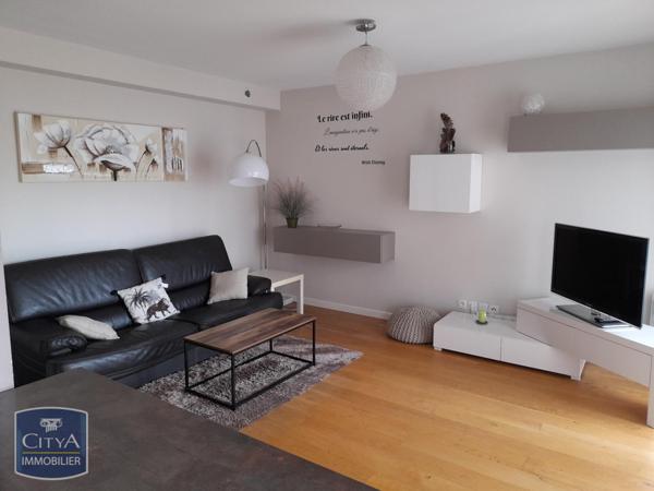 Appartement à louer 2 pièces 54.08m²